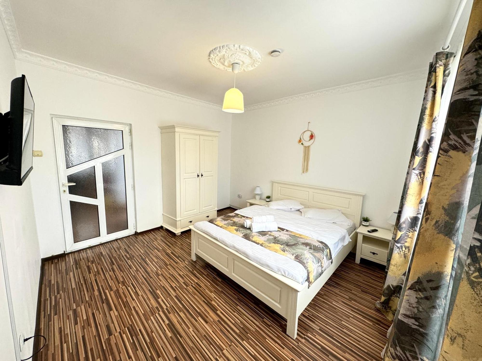 Flh - Mira Apartments Sibiu Exteriér fotografie