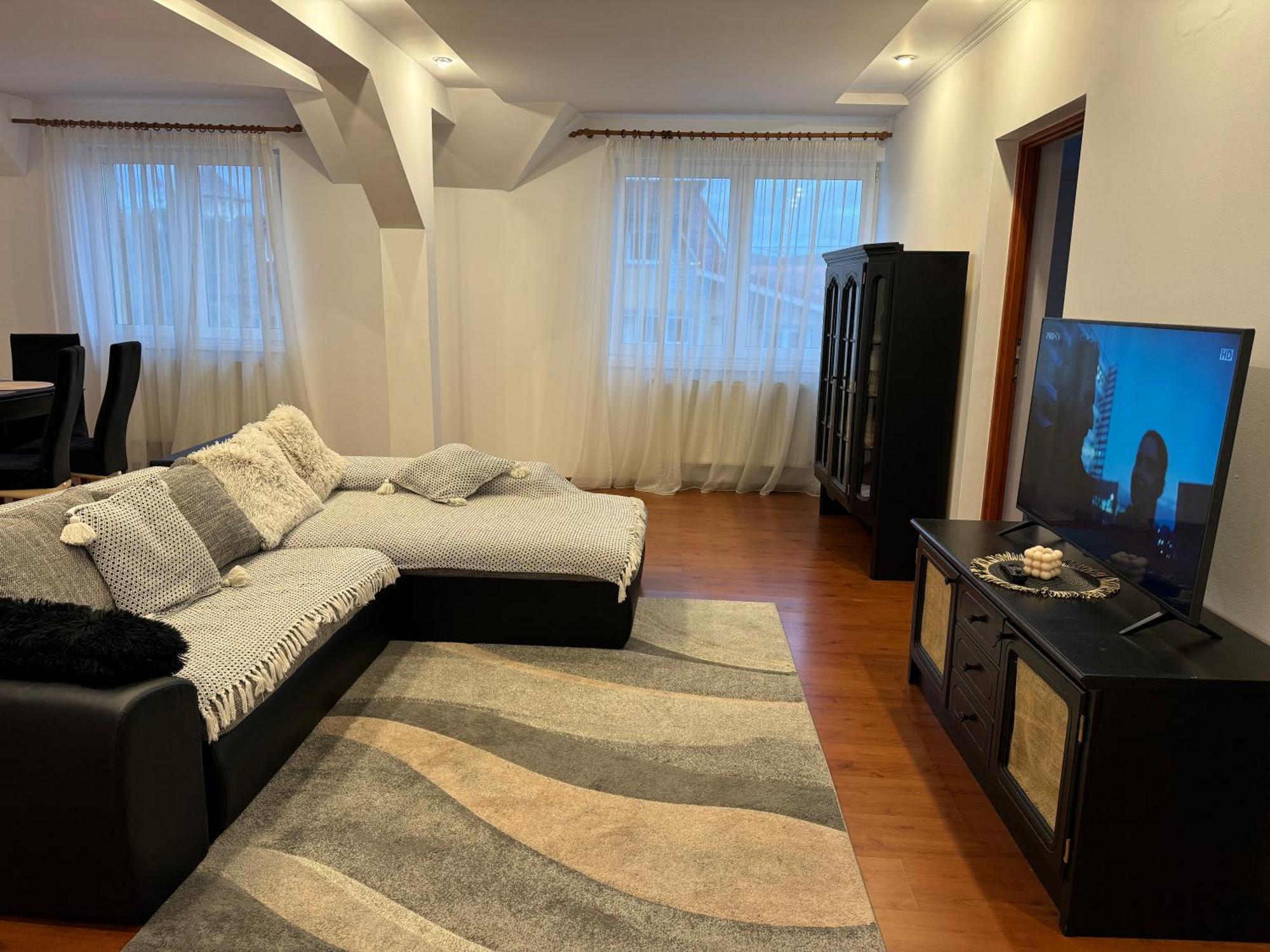 Flh - Mira Apartments Sibiu Exteriér fotografie